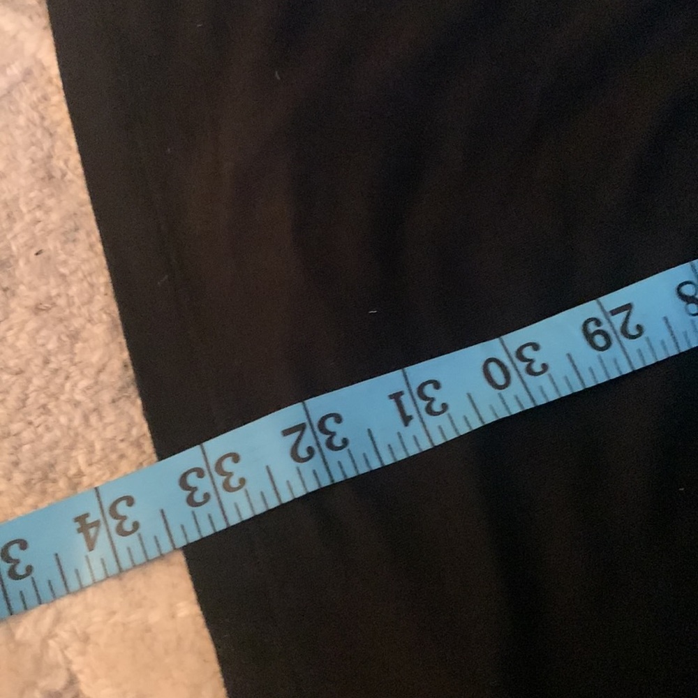 5/$30 Guess Long Sleeve Cold Shoulder Cinched Waist with Embellishments EUC M - Picture 15 of 16
